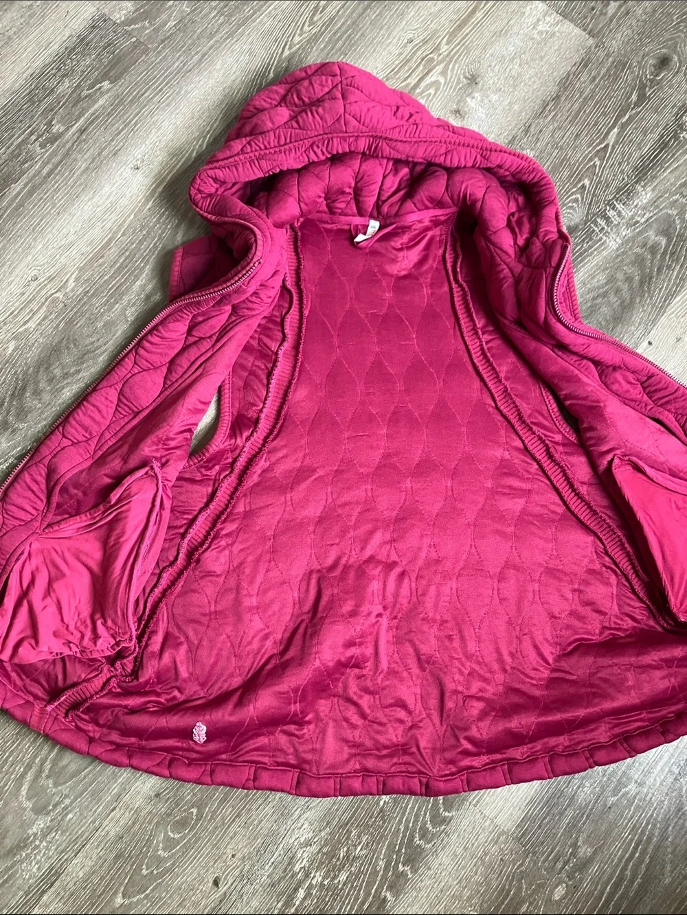 Free People Movement Dream Big Quilted Vest. - Picture 11 of 14